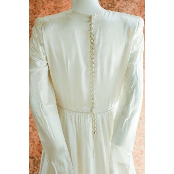 Vintage Light Ivory  Satin Flecked Wedding Dress w Train Detail S/M - Picture 8 of 11